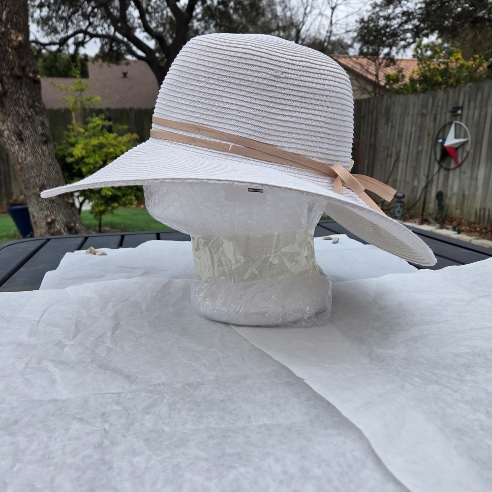 August Hats Wide Brim Hat Elegant Whimsical Woven 100% Paper - Picture 10 of 10